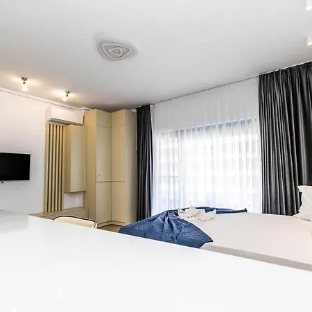 Studio Laguna Stefan Building *